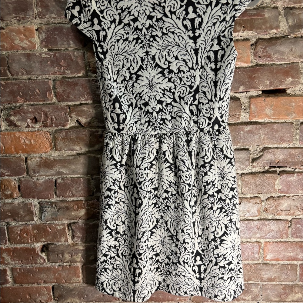 Gianni Bini Black and White Floral Mini Dress